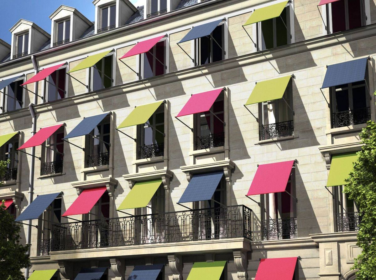store  à projection extérieur pour fenêtre