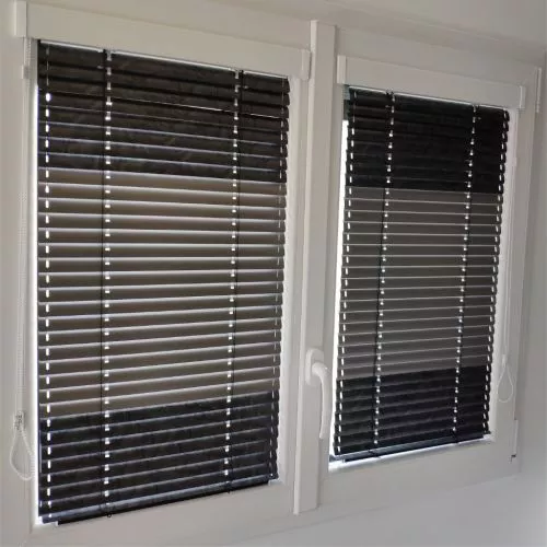 store venitien fenetre integrer pose 