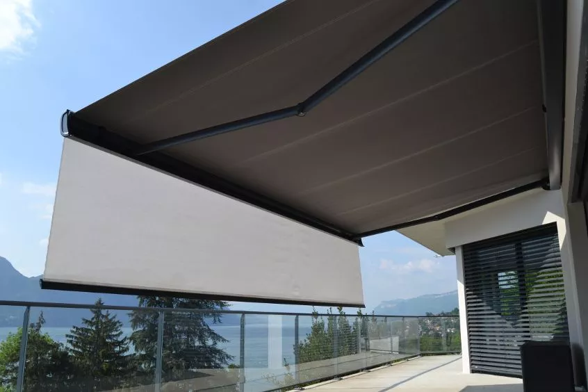 store banne coffre haut de gamme lambrequin enroulable