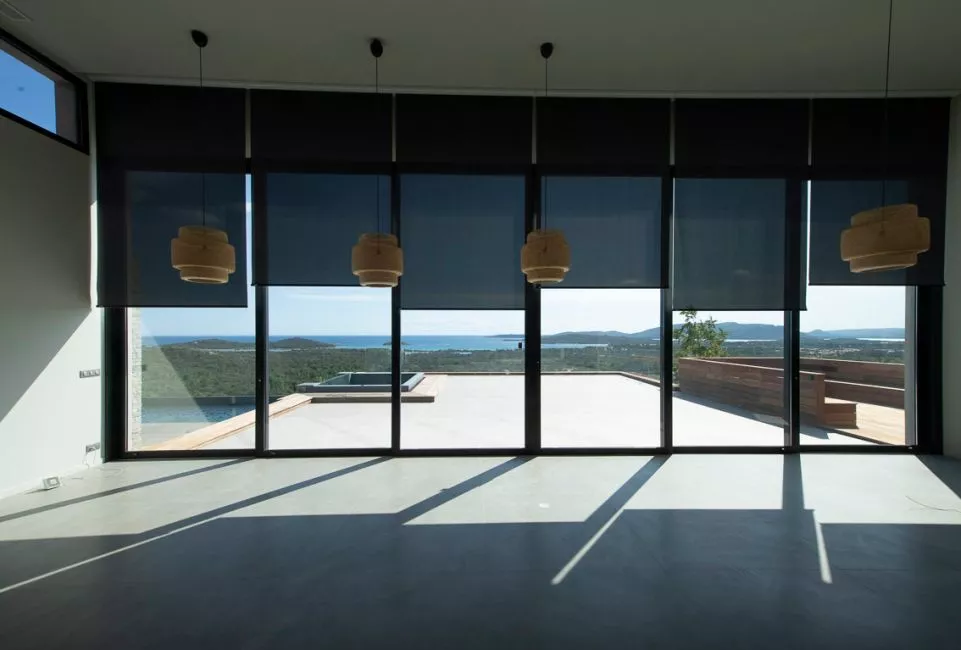 store enrouleur anti chaleur interieur