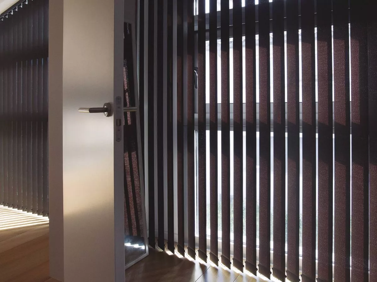 bandes seules store californien piece tissu noir