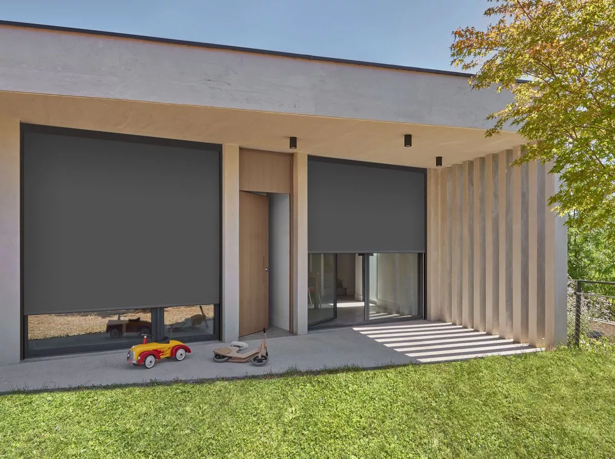 store vertical coffre maison