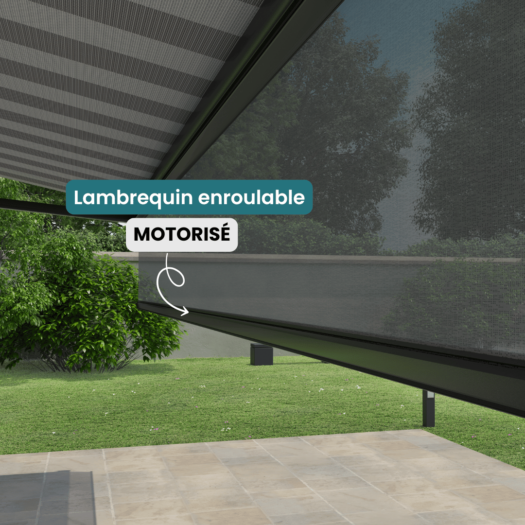 Lambrequin enroulable motorisé sur un store banne coffre intégral