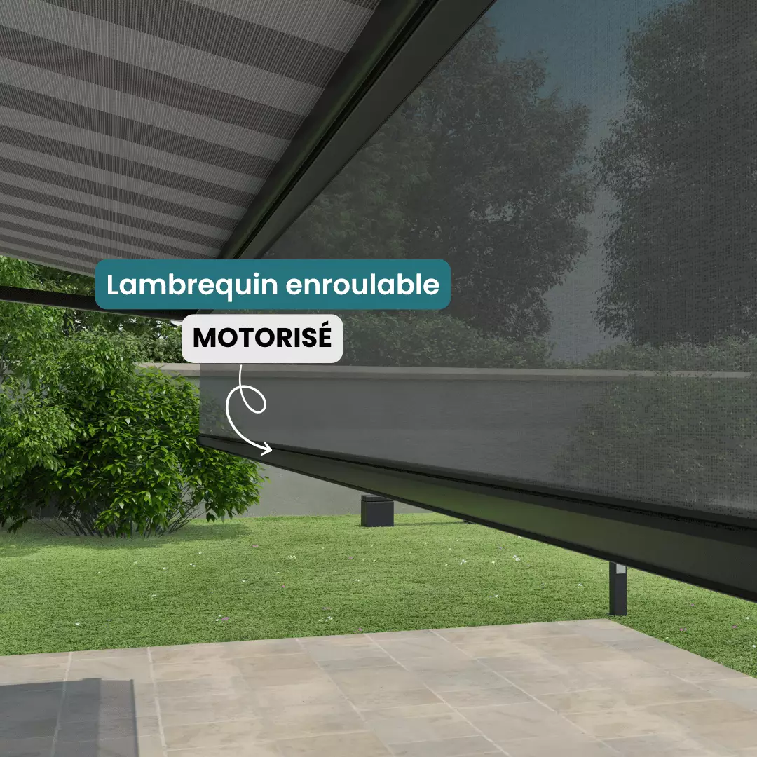 Lambrequin enroulable motorisé sur un store banne coffre intégral