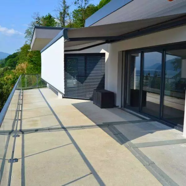 store banne coffre motorisé